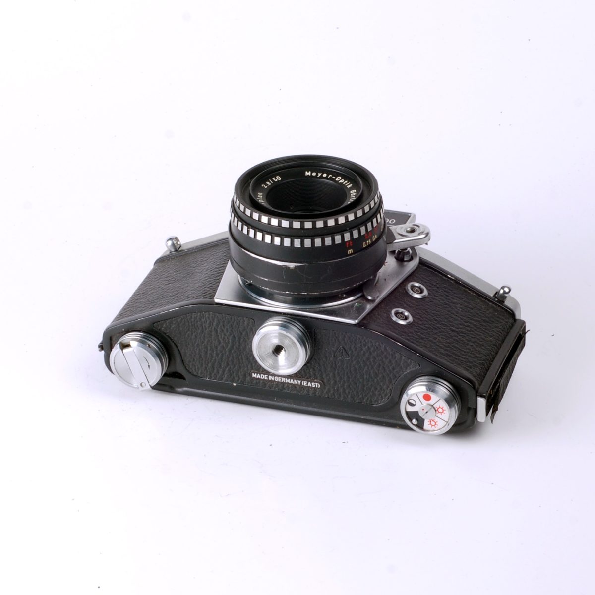 Ihagee Exakta VX 500 + Carl Zeiss Jena Flektogon 2.8/35 — фото 1